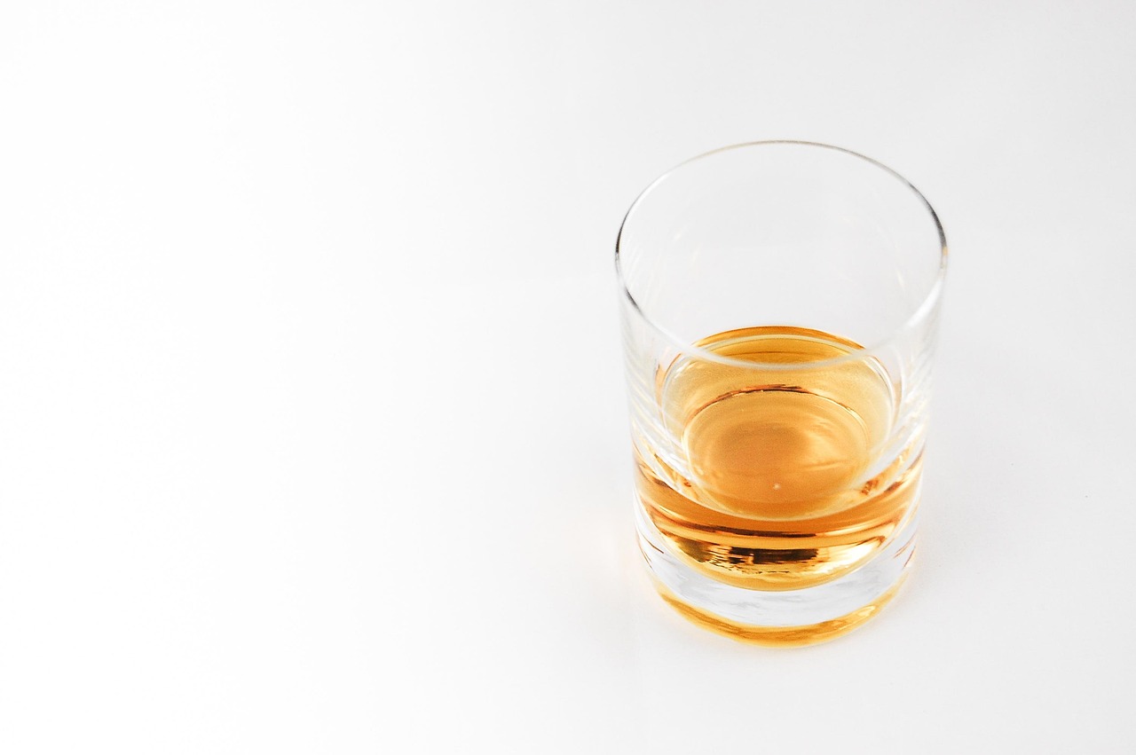 育毛サプリにアルコールの影響はどのように関わるのか？